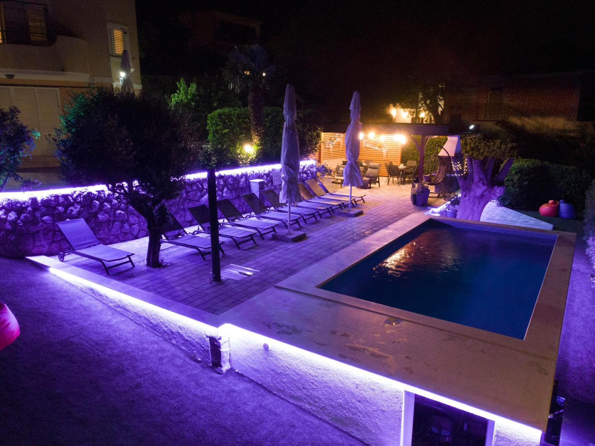 Apartmani Andiks Dramalj Exterior foto